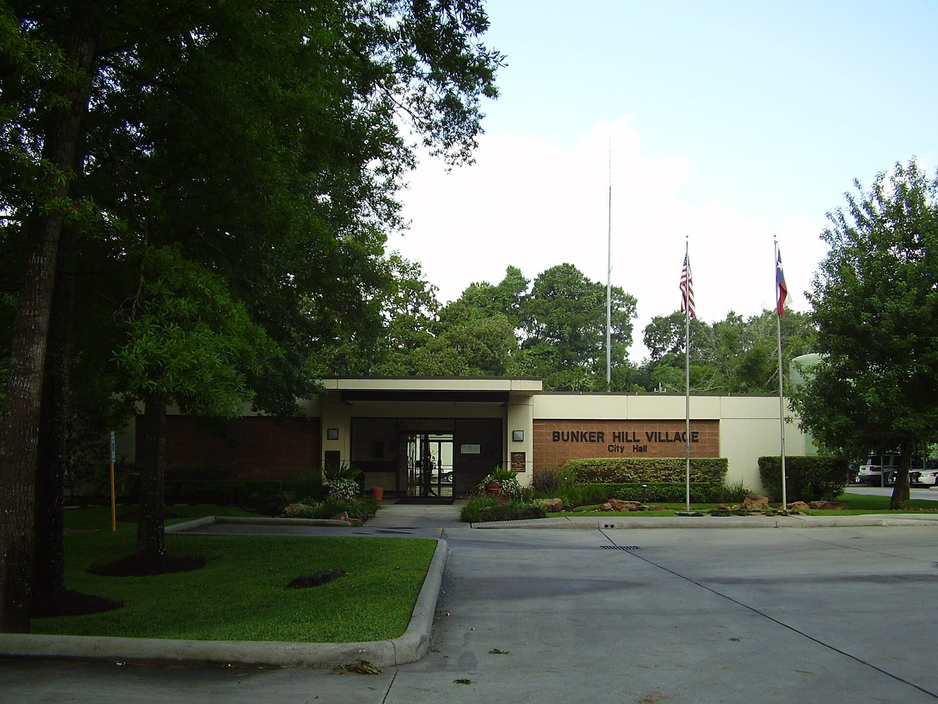 Memorial Villages electrician — Solivance Electric commercial and residential service